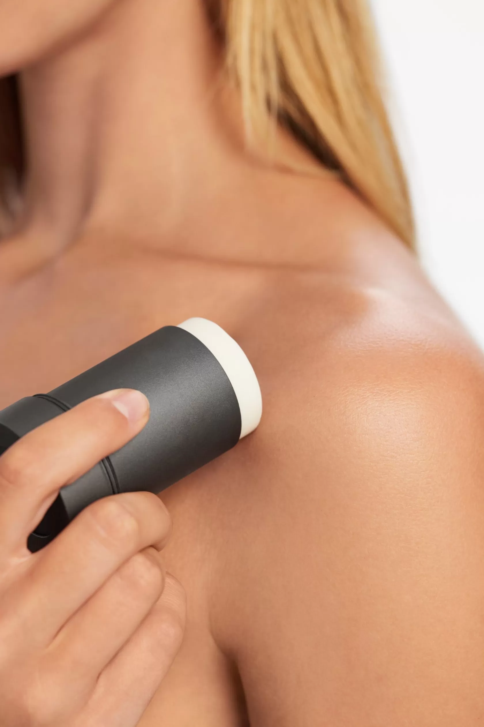 PRODUCTOS | KITS DE REGALO*Ecoalf MOISTURISING STICK KIT Fragancia: Med Citrus & Petitgrain
